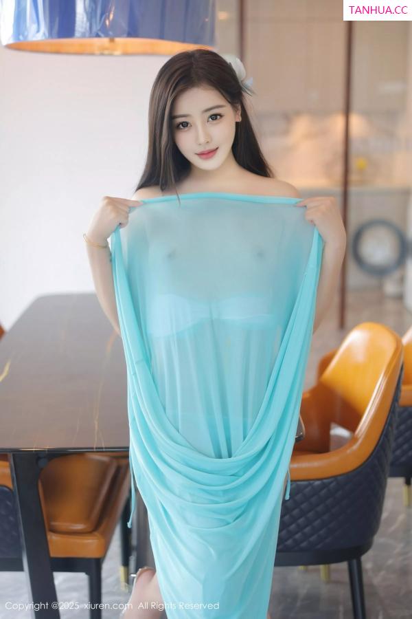 希雅  [XiuRen]高清写真图 2025.04.23 No.10187 希雅sia 蓝色泳衣第46张图片